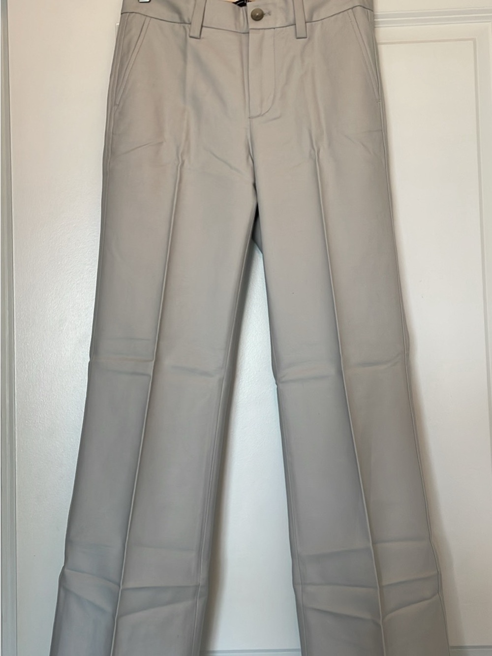GAP Women’s Light gray stretch Chinos